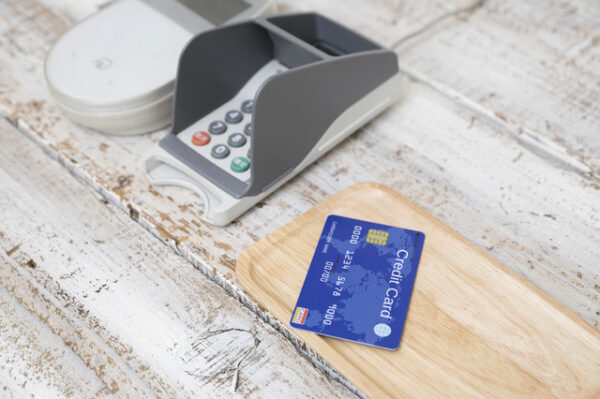 クレジットカード決済の導入は主に二種類