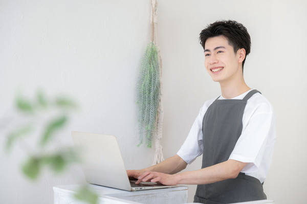 予約管理システムの無料プランを選ぶ前に！6つのチェックポイント