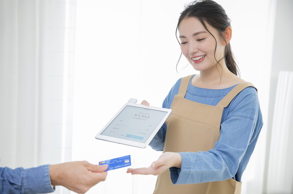 美容サロンだからこそ欲しい、POSレジにあると便利な機能
